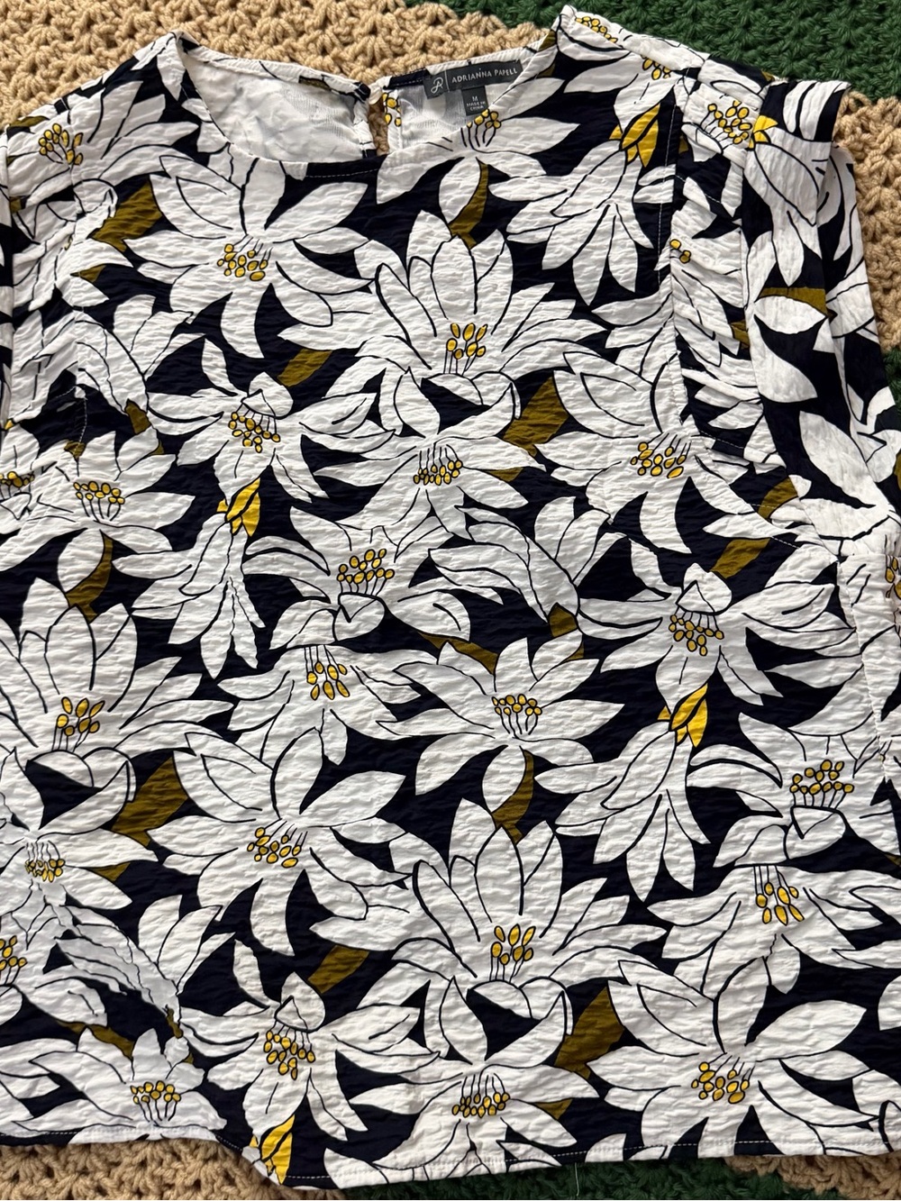 Adrianna Papell Floral 2-Piece Crinkle Set - Picture 8 of 9